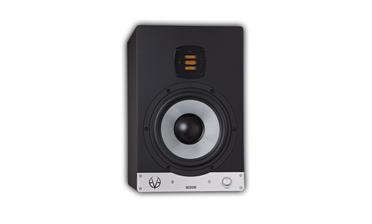 SC208 active studio loudspeaker / პროფესიონალური აქტიური მონიტორი
